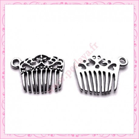  15 breloques peigne en métal argentées 2cm