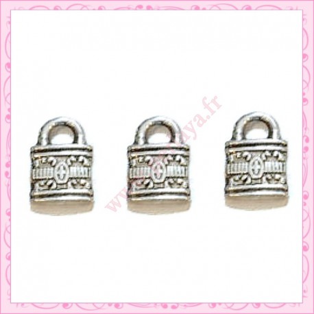  15 breloques cadenas en métal argentées 1.3cm