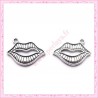  15 breloques bouche en métal argentées 2.4cm