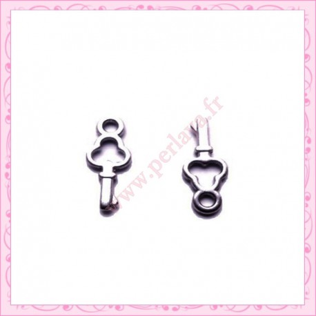  15 breloques clef en métal argentées 1.6cm