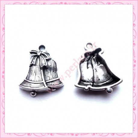  15 breloques cloche de noël argentées 2.2cm