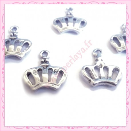  15 breloques couronne en métal argentées 1.4cm