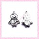  15 breloques pingouin en métal argentées 2.2cm
