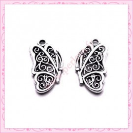  15 breloques papillon en métal argentées 2.2cm
