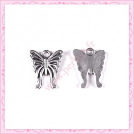  15 breloques papillon en métal argentées 1.7cm
