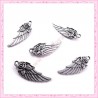  15 breloques ailes en métal argentées 3.1cm