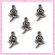 lot de 5 petites breloques roses