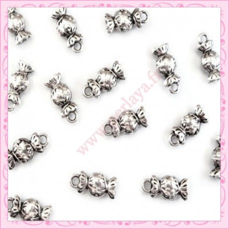  15 breloques bonbon en métal argentées 1.5cm