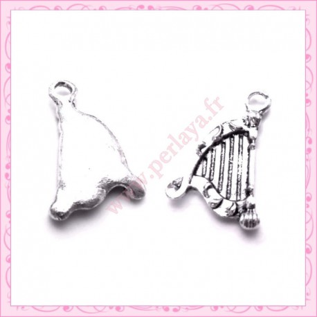  15 breloques harpe en métal argentées 2cm