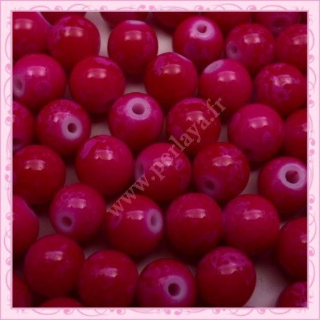 Lot de 100 perles en verre fushia effet tacheté