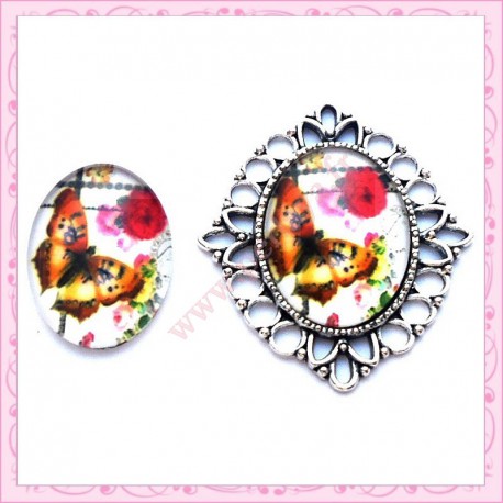 Cabochon en verre oval 18x25mm papillon