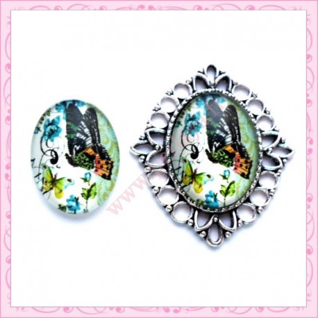 Cabochon en verre oval 18x25mm papillon