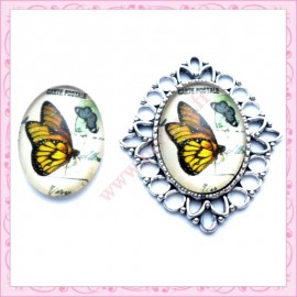Cabochon en verre oval 18x25mm papillon