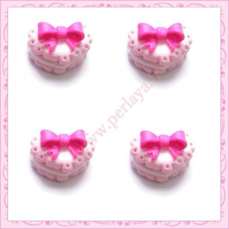  3 cabochons biscuit rose en forme de coeur en résine 1,6cm