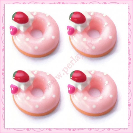  3 cabochons en résine donuts à&nbsp; la fraise 1,8cm