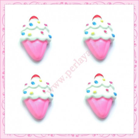  3 cabochons en résine glace à&nbsp;la crème 2,1cm