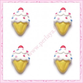  3 cabochons en résine glace à la crème 2,1cm