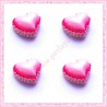  3 cabochons macaron à&nbsp;la fraise en résine 1,6cm