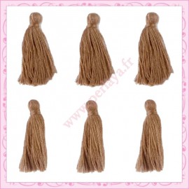 Lot de 20 pompons marron 3cm