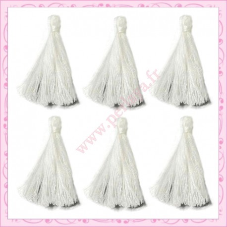 Lot de 20 pompons jaune 3cm