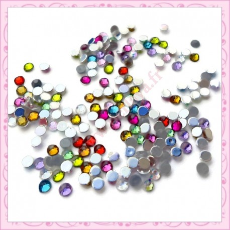 Mix de 200 strass en acrylique 2.5mm