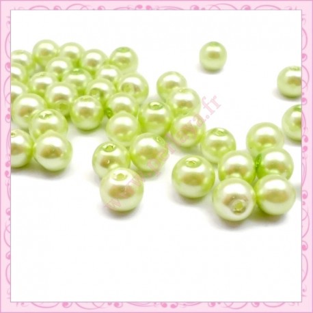 Lot de 50 perles en verre nacré 8mm verte