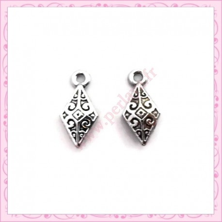 Lot de 20 sequins losanges argentés 15mm en métal