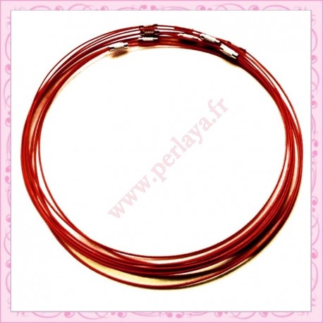 10 tours de cou rose