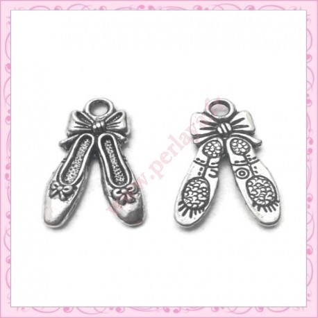 Lot de 15 breloques ballerine en métal argentées 2.1cm