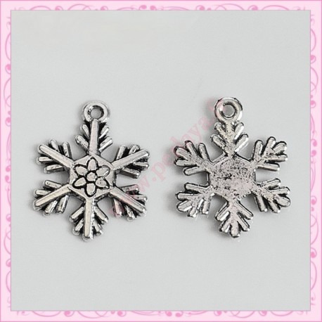  15 breloques flocon de neige en métal argentées 2.4cm
