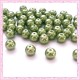 50 perles en verre nacrées 8mm vertes