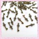 50 breloques clefs bronze 21mm